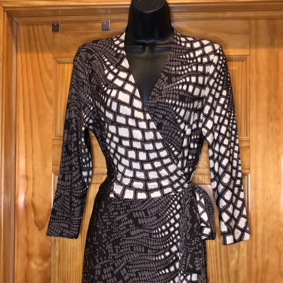Etcetera Reptile Geo Abstract Print Wrap Dress - Picture 3 of 6